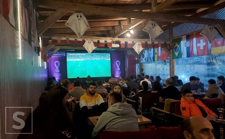 Pogledajte kako u Sarajevu navijači Argentine slave gol