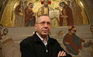 Svećenik Marko Ivan Rupnik nagovarao časne na seks u troje: "Iskusit ćemo Sveto Trojstvo"