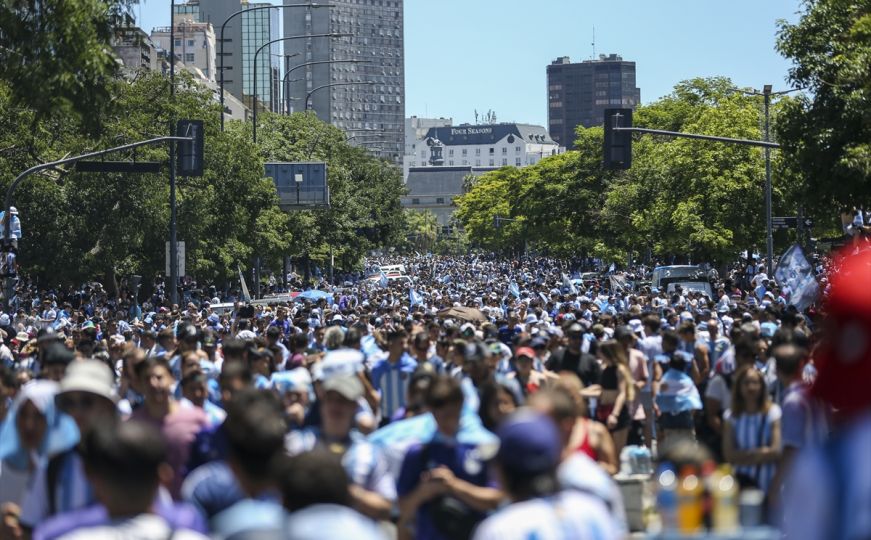 Argentinci ne prestaju sa slavljem: Milioni ljudi na ulicama Buenos Airesa slavi uspjeh Gaučosa