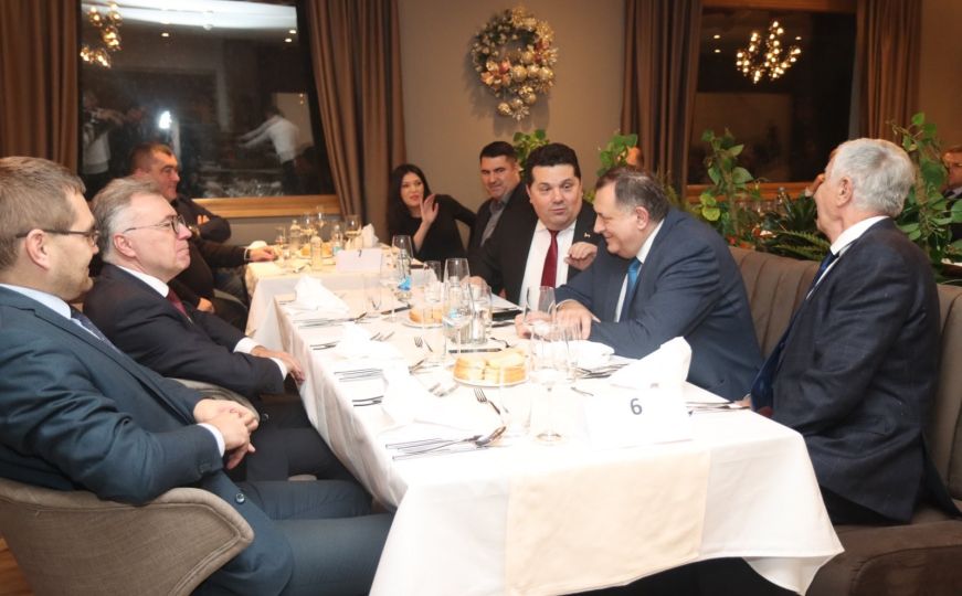Ovako se druže Milorad Dodik i ruski ambasador na Jahorini