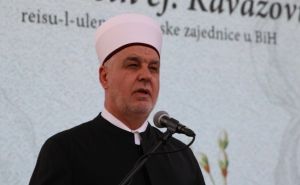 Kavazović: "Potrebno je pružiti otpor pokušajima da se bošnjački narod svede na vjersku skupinu"