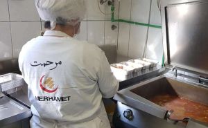 Dobro djelo: 'Merhamet' Švedske donirao 82.000 KM narodnim kuhinjama u BiH