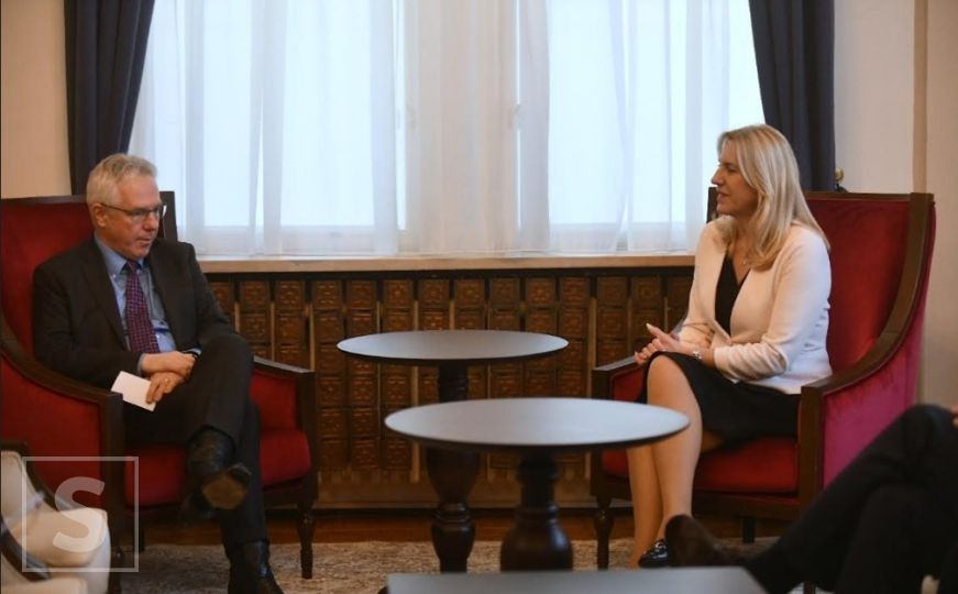 Željka Cvijanović susrela se sa američkim ambasadorom Michaelom Murphyjem