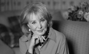 Umrla je legendarna novinarka Barbara Walters, prva žena koja je vodila večernje vijesti u SAD-u