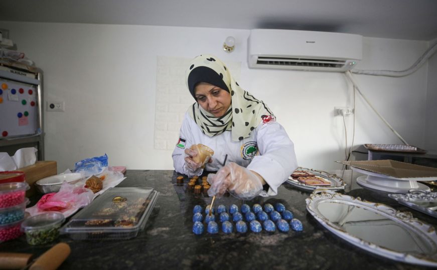 Divna priča iz Gaze: Palestinska kuharica pokrenula vlastitu proizvodnju "prirodne" domaće čokolade