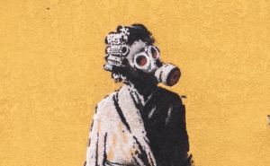 Muškarac ukrao Banksyjev mural iz predgrađa Kijeva: Prijeti mu 12 godina zatvora