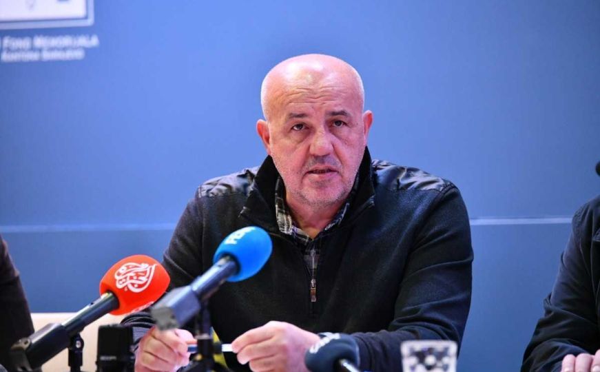 Predsjednik Zelenih beretki Muhamed Švrakić za Radiosarajevo.ba: "Rok je do 14 sati"