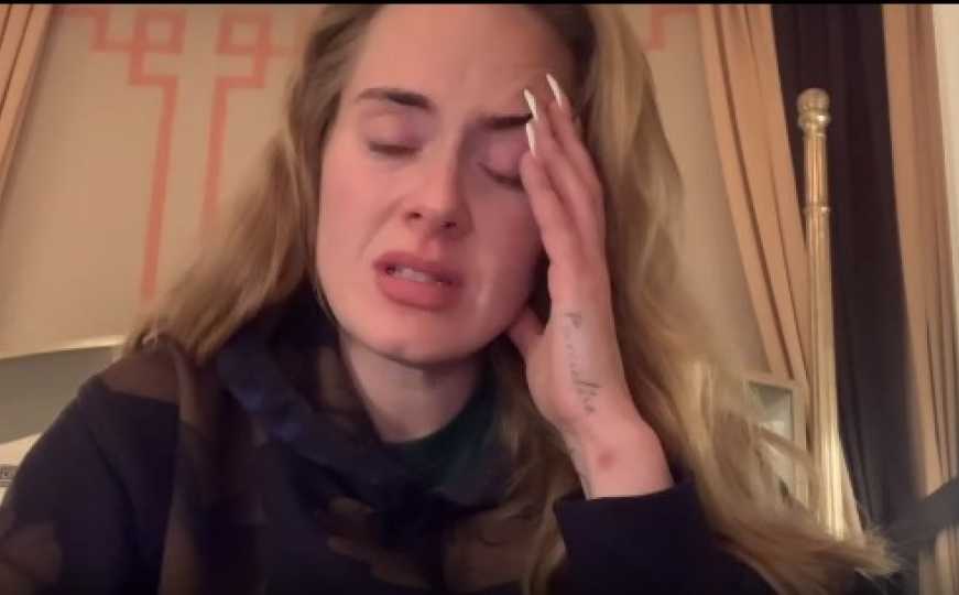 Adele otkrila od čega boluje: "Bila sam prisiljena puzati ovih dana..."