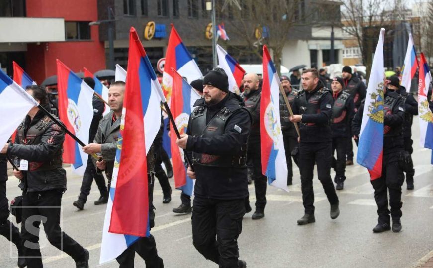 Dodikova parada: Članovi (pro)ruskih Noćnih vukova defilovali u Istočnom Sarajevu