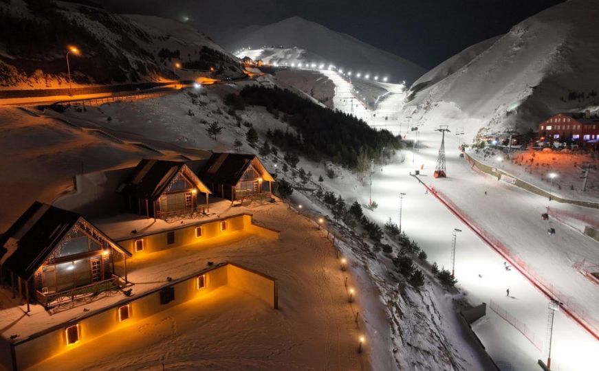 Čarobni prizori iz Turske: Uživajte u zimskom odmoru u omiljenim skijalištima