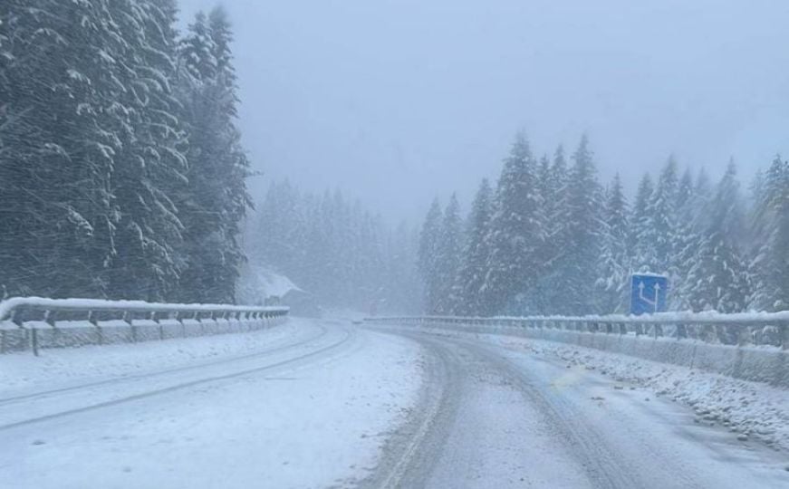 Magla, led i snijeg na cestama u BiH - evo gdje je saobraćaj otežan