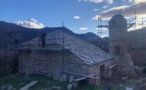 Nakon 80 godina ponovo postavljen krov na džamiju Muje Kotezlije u Kotezima kod Ljubinja
