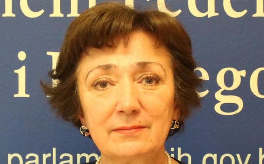 Nastavljeno suđenje Zori Dujmović: Savjetnici ministrice nisu ispunjavali uslove za zaposlenje