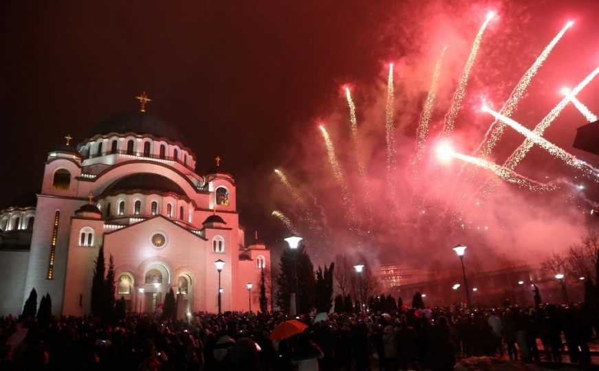 Pravoslavni vjernici širom svijeta večeras obilježavaju Novu godinu po julijanskom kalendaru