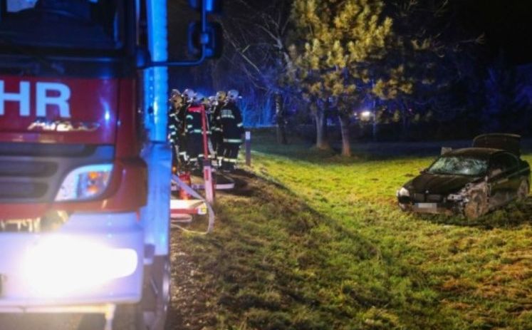 Dramatična potjera u Austriji: Pijani vozač iz BiH bježao policiji, sletio u dvorište kuće