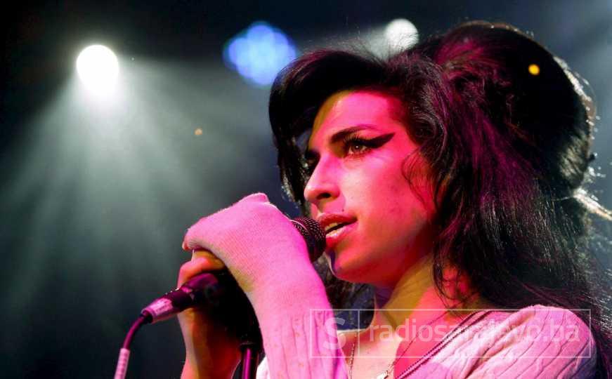 Back to Black: Počelo snimanje biografskog filma o preminuloj britanskoj ikoni Amy Winehouse