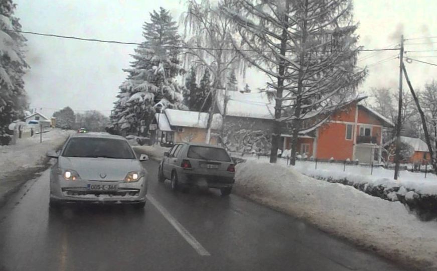 Prikolica prekinula saobraćaj na auto-putu Gradiška-Banjaluka