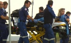 Uznemirujući snimak: Dječaka u Australiji pogodio grom dok je bio u moru