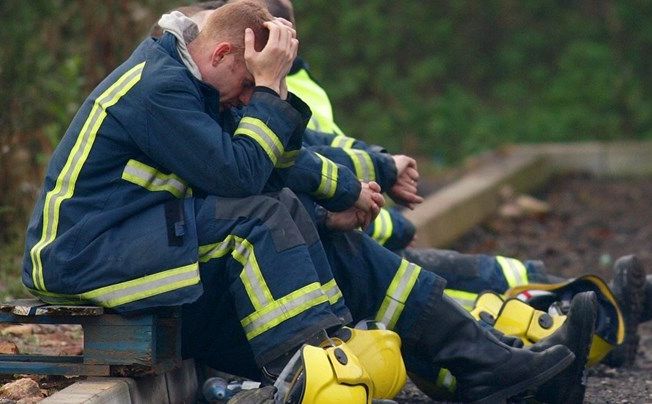 Skandal u Engleskoj: Vatrogasci fotografirali tijela žena poginulih u saobraćajnim nesrećama