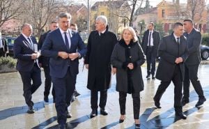 Andrej Plenković došao na zasjedanje Čovićevog HNS-a: 'Trebamo funkcionalnu, skladnu BiH'