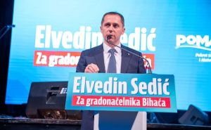 Prijevremeni izbori u Bihaću: Novi gradonačelnik je Elvedin Sedić, kandidat POMAK-a