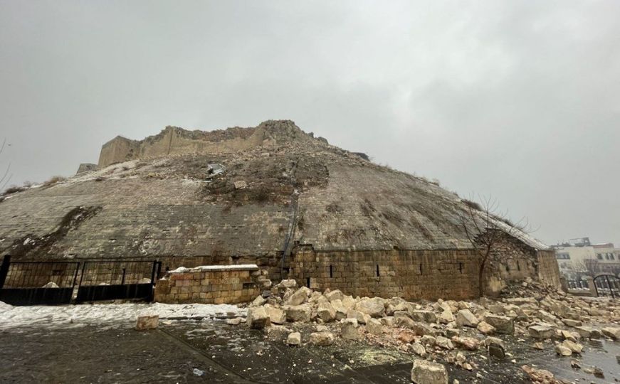 Zemljotres u Turskoj srušio dvorac star više od 2.000 godina