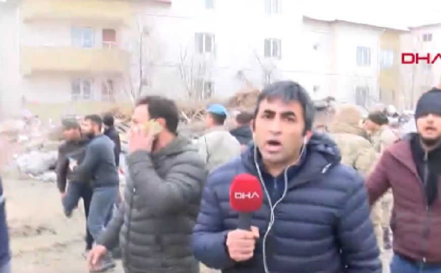 Novinar izvještavao usred zemljotresa: Nastao potpuni haos, jedva ostao stajati na nogama