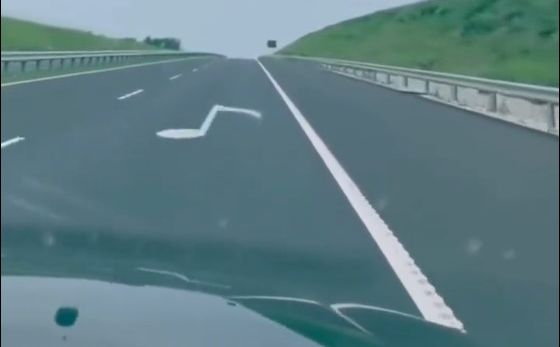U Mađarskoj otvorena cesta koja svira: Poslušajte melodiju koju stvaraju vozači (VIDEO)