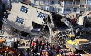 Broj mrtvih nakon razornih zemljotresa u Turskoj i Siriji premašio 15.000