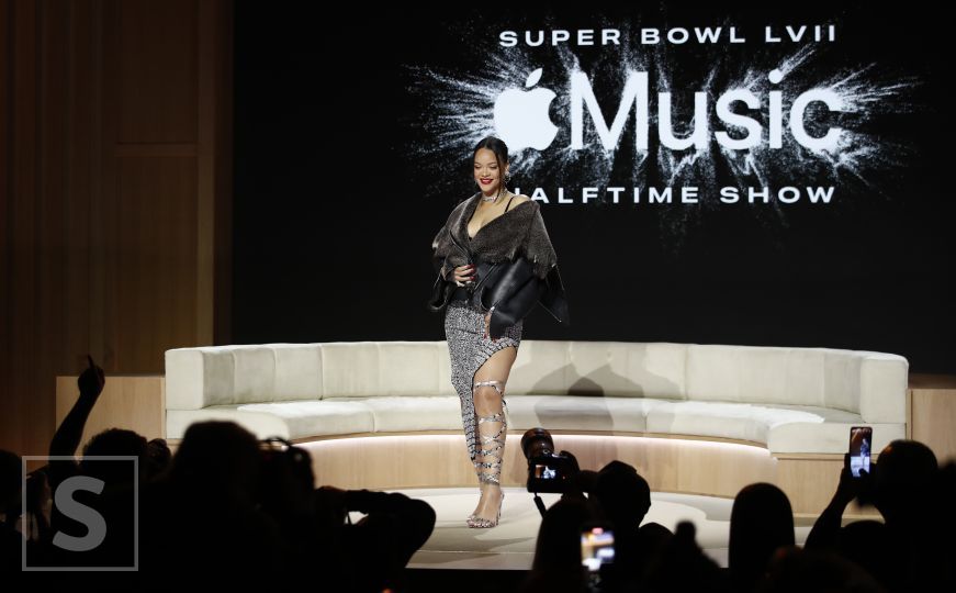 Nakon sedam godina ponovo na sceni: Rihanna nastupa na Super Bowlu