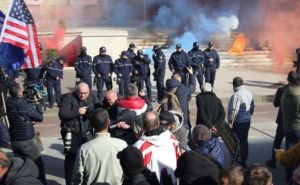 Protesti albanske opozicije protiv vlade Edija Rame