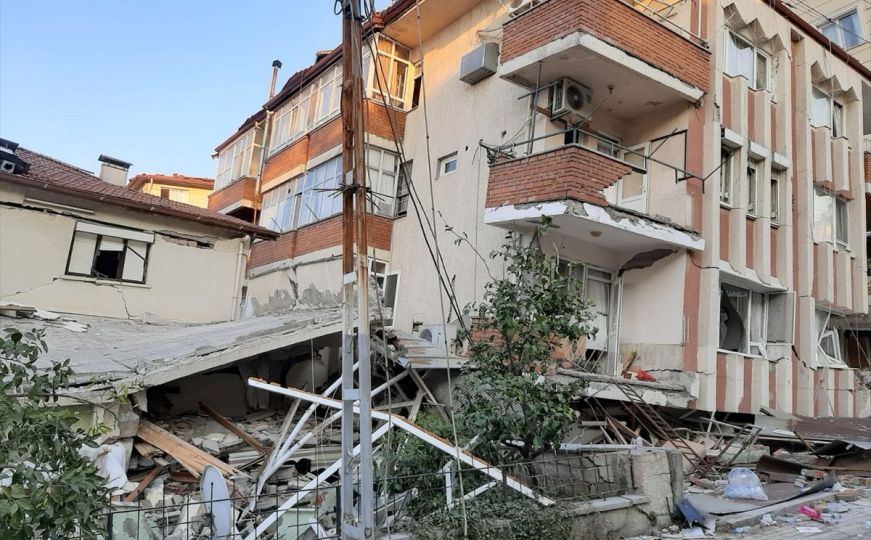 Koriste tuđu muku: Najmanje 98 ljudi uhapšeno u Turskoj zbog pljački ili prevara nakon zemljotresa