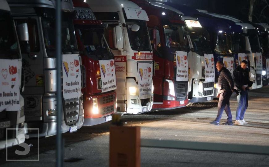 Svaka čast, Bosno i Hercegovino: Iz Sarajeva ka Turskoj krenula još 54 kamiona pomoći