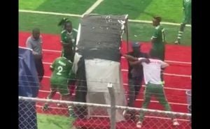 Fudbalerke pretukle sudiju u Africi nakon nedosuđenog penala