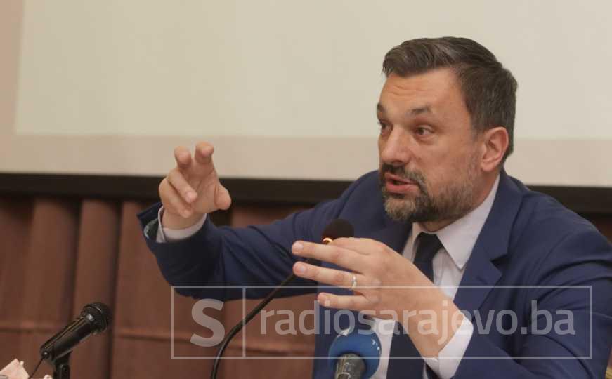 Elmedin Konaković: SDA bi trebala malo odmoriti, tužno je da oni moljakaju i sve to