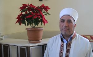 Imam stavio cvijet iz džamije na aukciju, novac donirao žrtvama zemljotresa