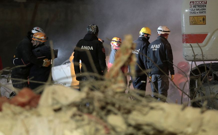 Još jedna velika tragedija u Turskoj: Ispod ruševina pronađena tijela majke i troje djece