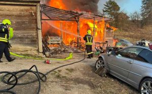 Banja Luka: U požaru povrijeđena jedna osoba