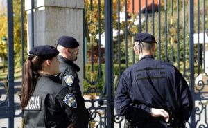 Herojski čin policajca u Zagrebu: Porodio ženu i spasio bebu kojoj je pupčana vrpca zapela za vrat