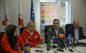 Hitan apel Crvenog križa u BiH: Unesrećenima u Turskoj i Siriji i dalje najpotrebniji kontejneri