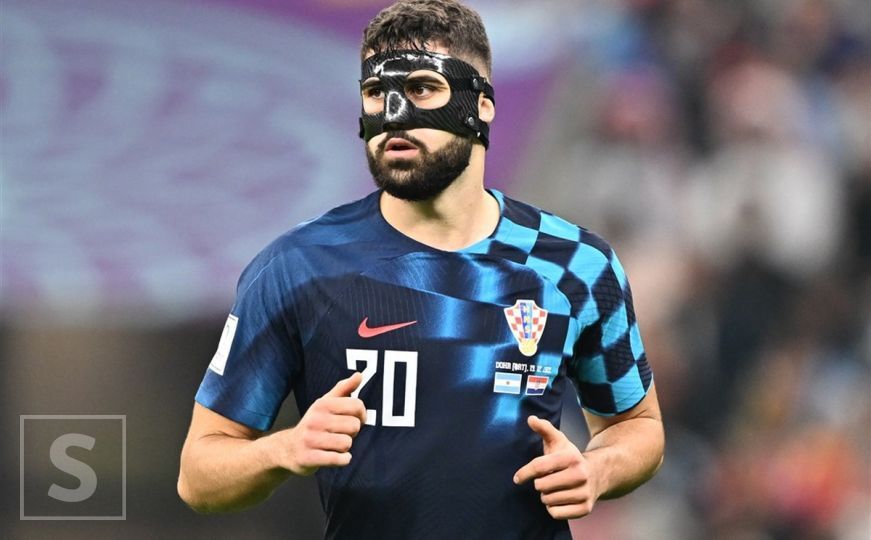 Hrvatska fudbalska zvijezda Joško Gvardiol donirao dres za pomoć žrtvama zemljotresa u Turskoj