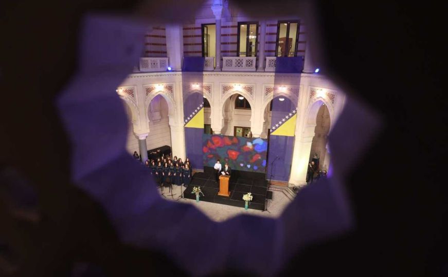 Svečanost u Vijećnici povodom 1. marta: Nezavisnost BiH se čuva i jača na svakom pedlju zemlje