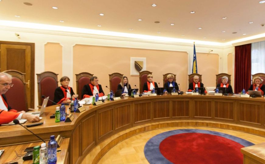 Privremena mjera: Ustavni sud BiH stavio van snage zakon o nepokretnoj imovini RS