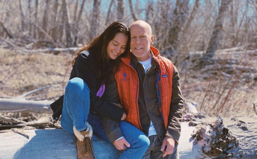 Supruga Brucea Willisa mnoge iznenadila starom emotivnom video objavom: 'Zaljubljena sam u njega'