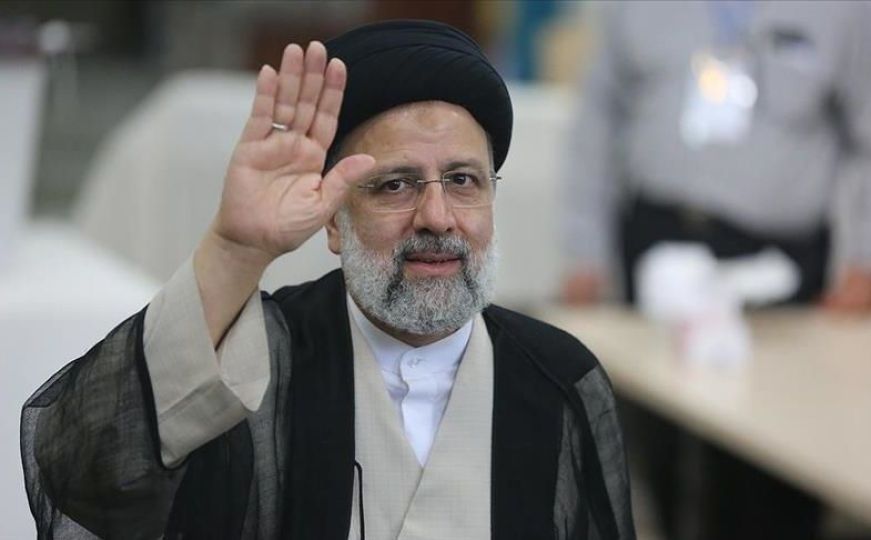 Iranski predsjednik krivi strane neprijatelje za talas trovanja učenica u školama