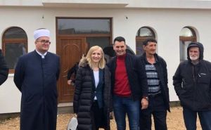 Duška Jurišić posjetila Rabrane: "Kršenje prava na slobodu vjere, mještani žele biti dio rješenja"