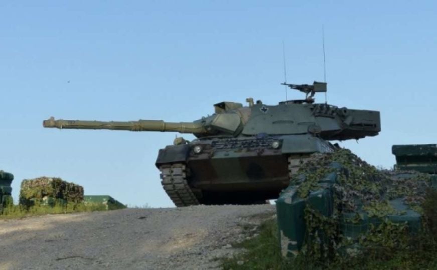 Poljska će poslati još deset tenkova Leopard 2 Ukrajini