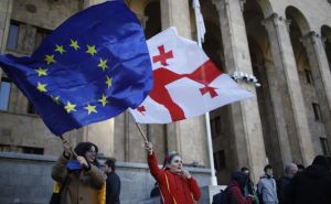 Gruzija: Vladajuća stranka povlači nacrt zakona koji je izazvao višednevne proteste