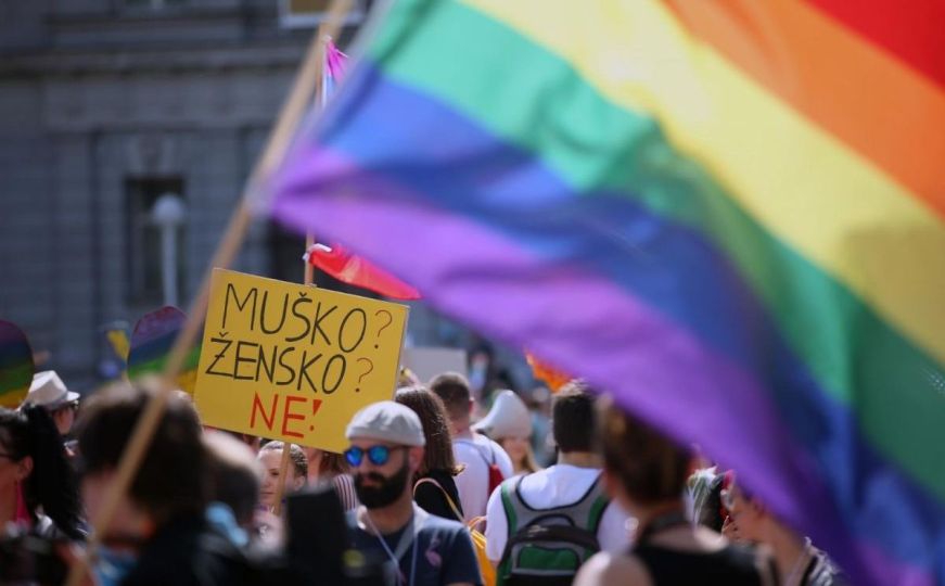 Oglasili se iz Bh. povorke ponosa povodom homofobnog napada u Banjoj Luci