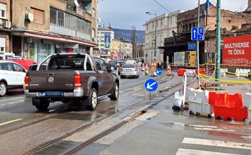 Vozači, oprez: Zabilježene velike gužve u centru Sarajeva